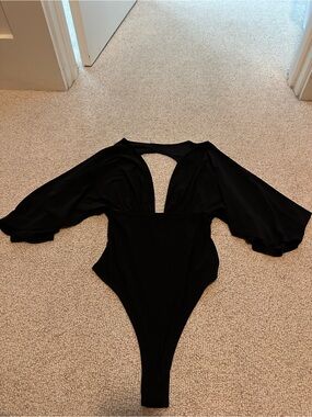 Fashion Nova Deep V Cut Body Suit